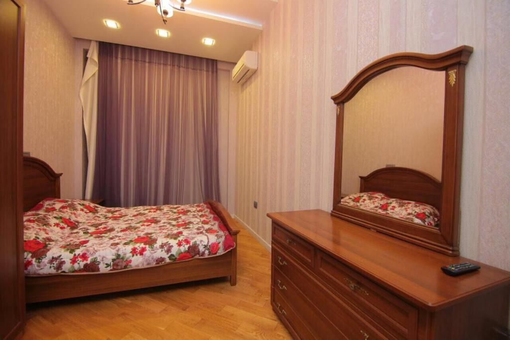 Апартаменты UZEIR GADGIBEKOVA 25 Street BULVAR Баку-49